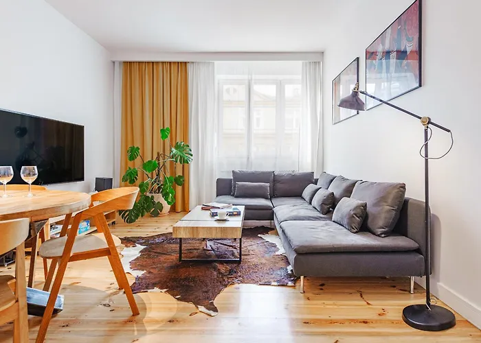 Premium Malika - Starowiejska グディニャ